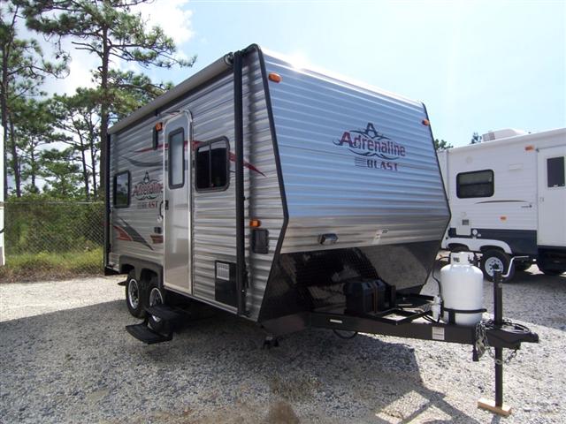 2009 Coachmen Adrenaline
